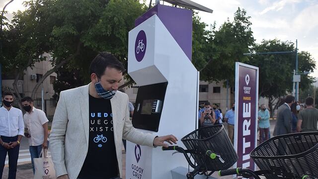 Está en funcionamiento la estación Automática de Préstamos de bicicletas de Parque Mitre