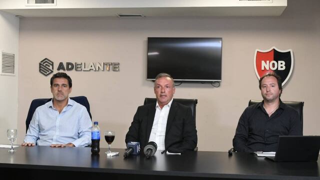 El tesorero Hernán Cardozo (izquierda), el protesorero Román Mlikota y el auditor Andrés Vitta dieron a conocer los números.