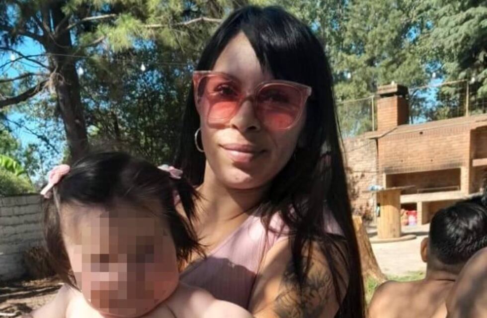 Cubrió a sus hijos durante una balacera nocturna en Rosario y murió por tres disparos