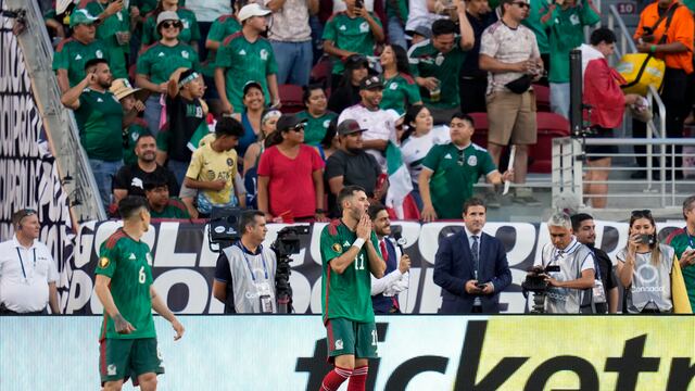 Santiago Giménez (11), delantero de la selección mexicana, reacciona durante el segundo tiempo del partido de la Copa Oro de CONCACAF en contra de Qatar, el domingo 2 de julio de 2023, en Santa Clara, California. (AP Foto/Godofredo A. Vásquez)