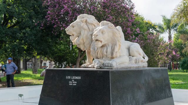 "Los Leones", una de las magníficas obras de la escultora Lola Mora que Jujuy tiene el privilegio de atesorar desde hace casi cien años.