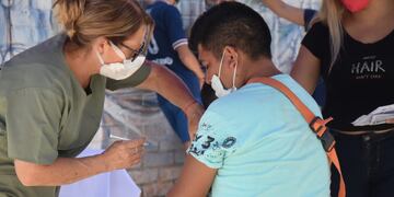 Zavalla continúa sin descanso con el plan de vacunación libre