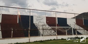 Una de las tribunas de Juventud Antoniana llevará el nombre de Diego Armando Maradona