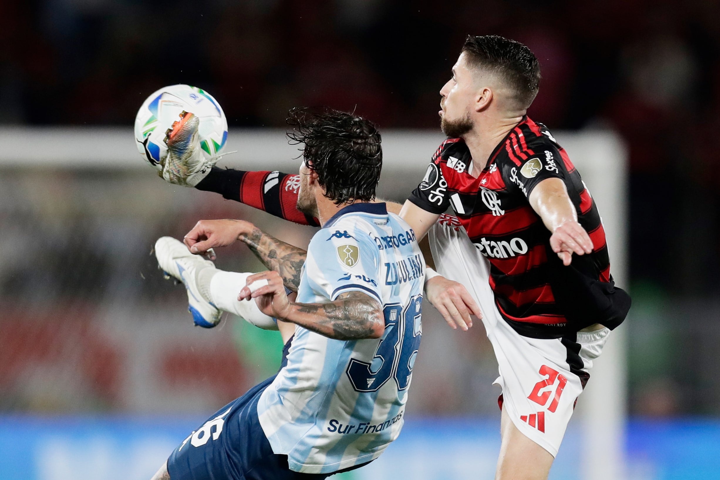 Flamengo vs. Racing (AP)