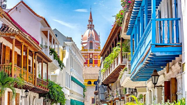 Cartagena, un destino colorido, con playa y casco colonial.