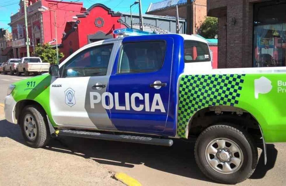 Un joven tomó como rehén a su hermana y amenazó con suicidarse, pero se terminó entregando