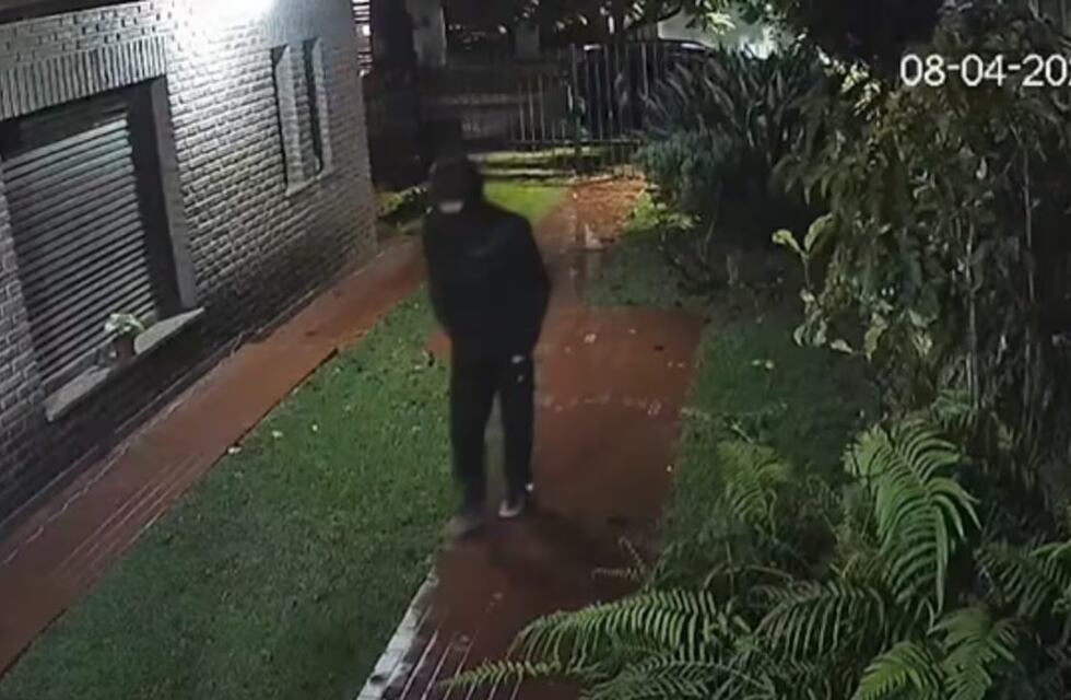 Le entraron a robar a una jubilada de 82 años, se llevaron todo y le dejaron un papel con un mensaje de burla: “Para...”