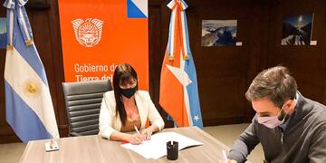 El gobierno de la provincia desarrollará prácticas pre profesionalizantes para estudiantes fueguinos