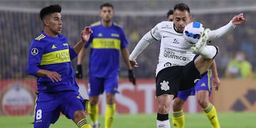 Se calentó el partido entre Boca y Corinthians.