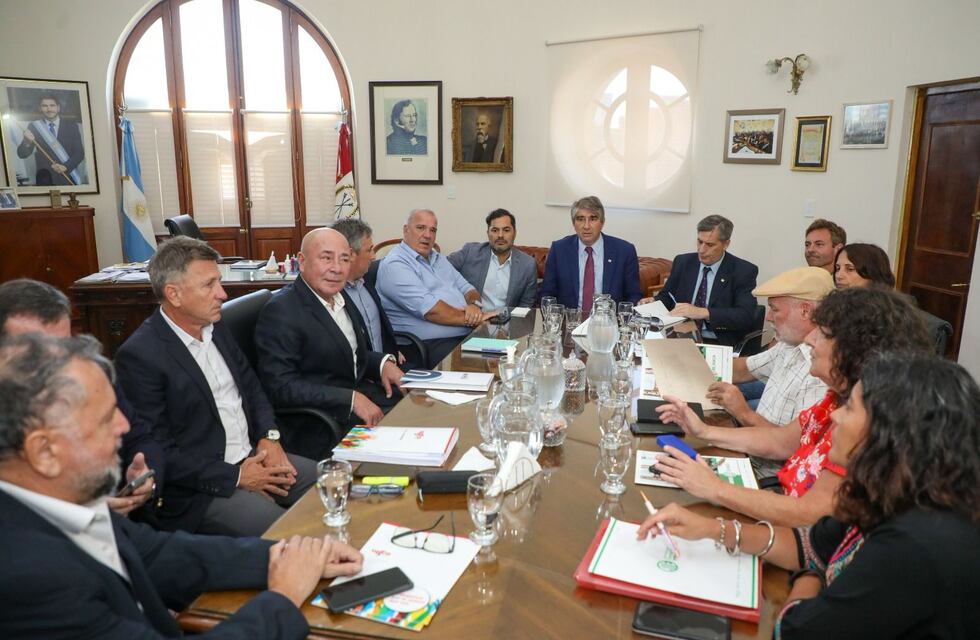 Paritarias en Santa Fe: 5% acumulado para todo el primer trimestre y rechazo de los gremios