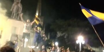Los hinchas de Boca festejaron la Copa Maradona