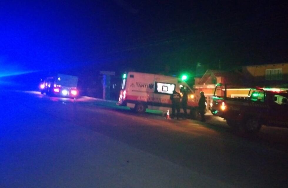 Choque en la Ruta 28 de Tanti: una mujer herida tras ser embestida por un camión