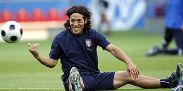 Mauro Camoranesi figura en la lista de Italia para el Mundial de Sudáfrica.