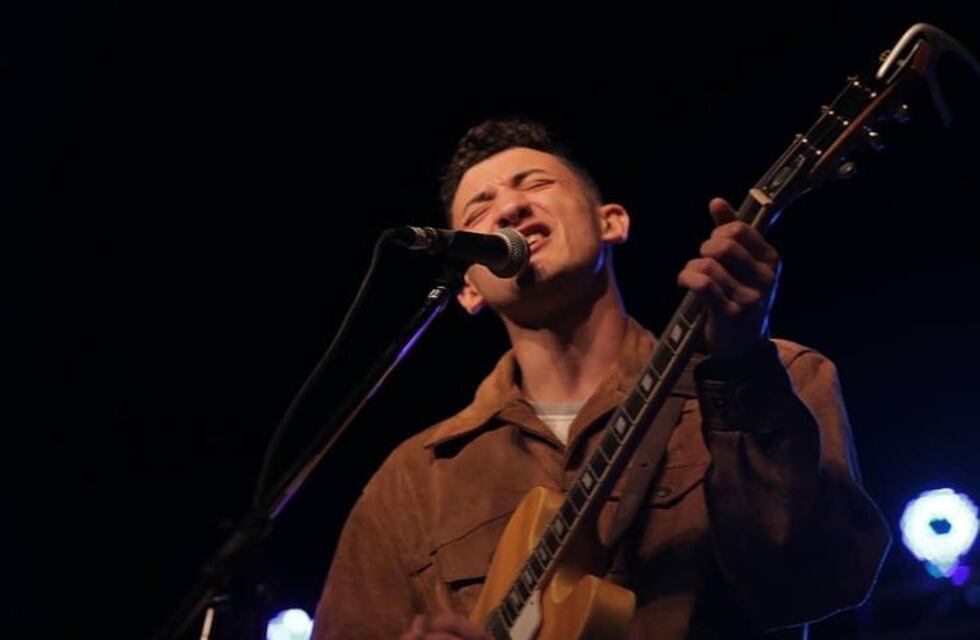 Ignacio Aguirre es el tercer cordobés en La Voz Argentina y los jurados no escatimaron en elogios