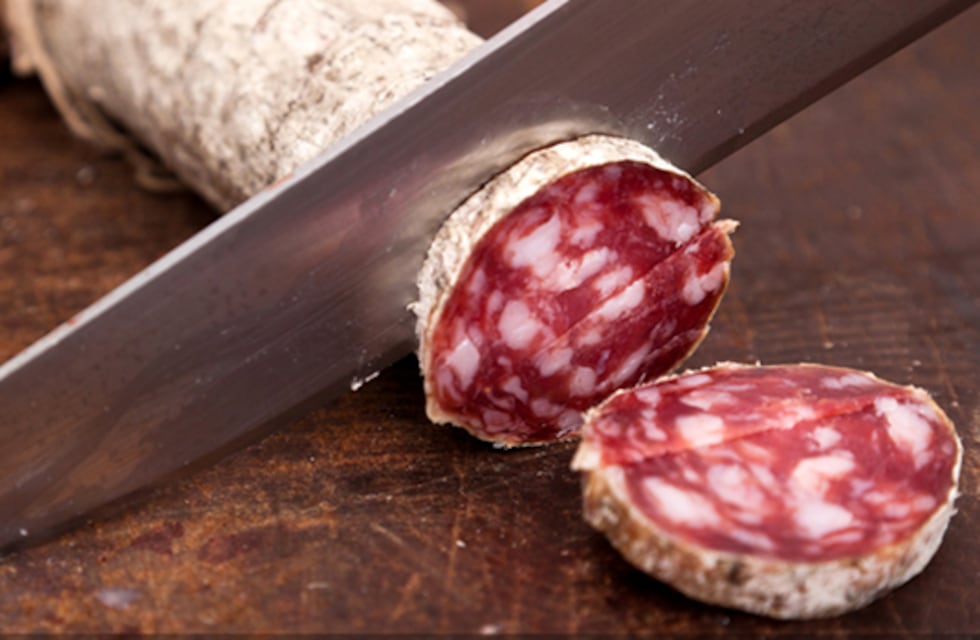 Contó en Twitter que un supermercado de La Plata vende el salame en trozos y generó debate: “Darse un gustito”