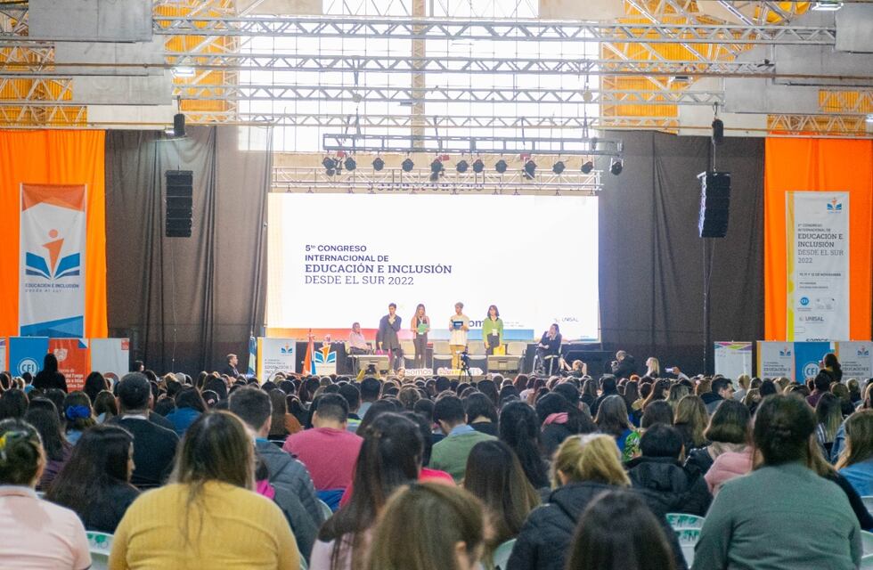 “Hacer el cambio de rol de estudiante a docente es algo sumamente impactante”