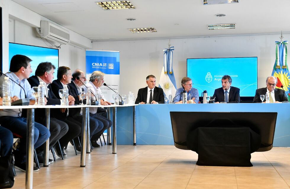 Sequía en Argentina: tras la reunión con la Mesa de Enlace, Massa prometió medidas que se anunciarán en febrero