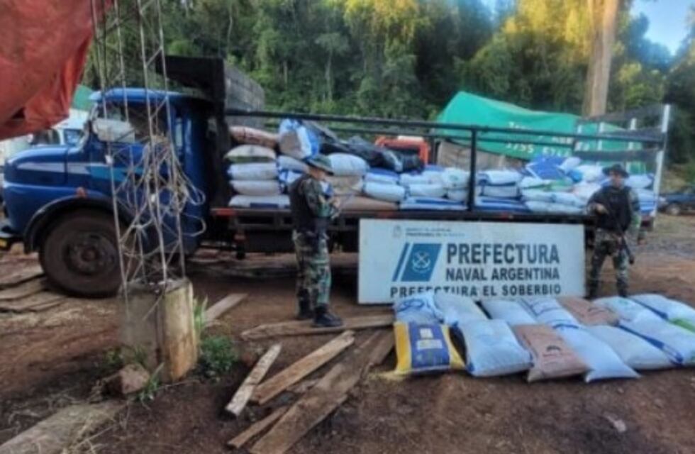 El Soberbio: desarticulan millonario cargamento de soja y maíz