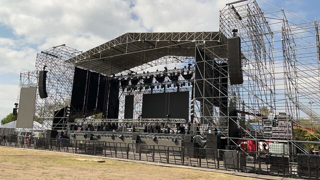 Escenario en el Parque de Asistencia