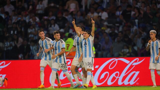 Luka Romero sentenció el partido para Argentina. Anotó el 2-0 sobre Guatemala y la albiceleste clasificó a octavos de final del Mundial Sub 20. Después vino el gol de Perrone y se consumó la goleada.