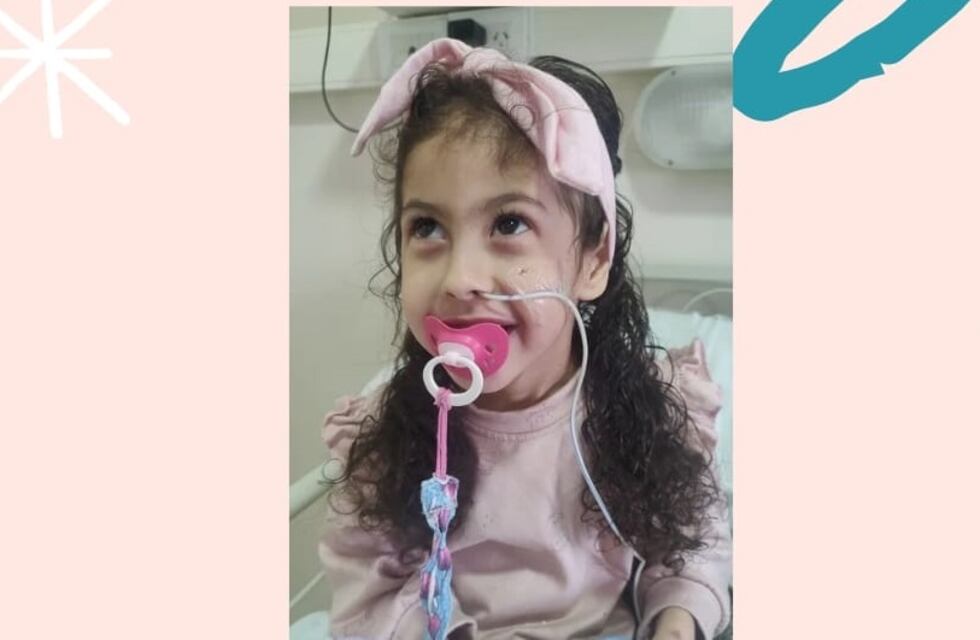 Clase de yoga en Punta Alta a beneficio de la pequeña Amparito