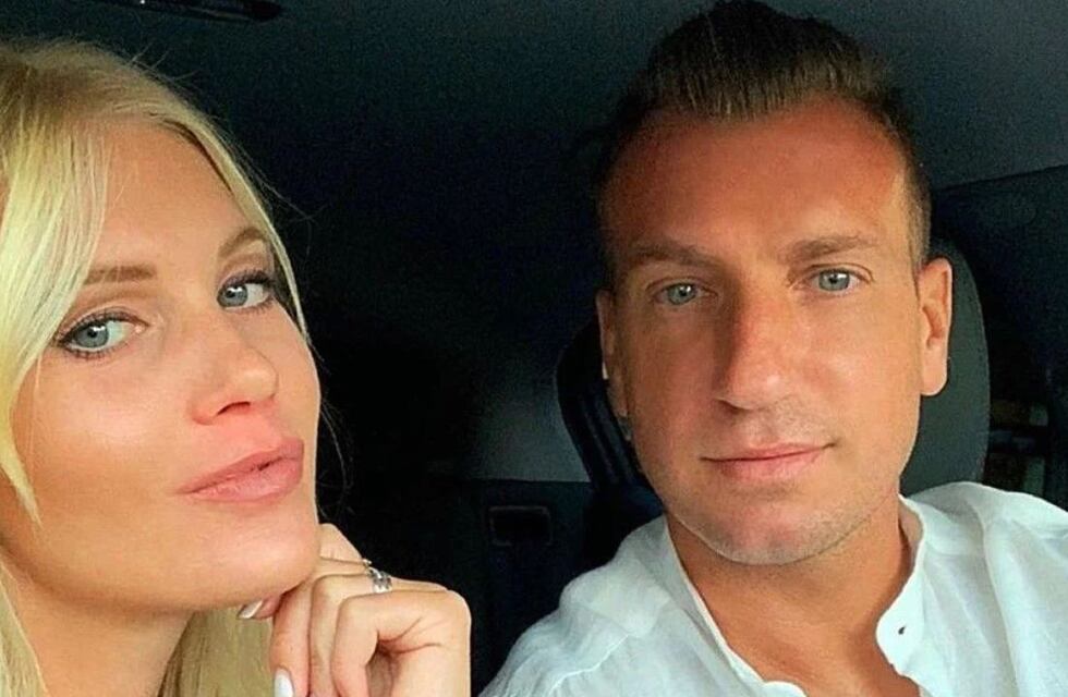 Mucho blanco, luz natural y colores neutros: así es la casa de Maxi López