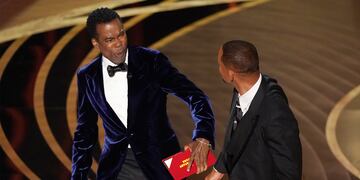 Will Smith golpeó a Chris Brown en la ceremonia de los Premios Oscar. (AP Photo/Chris Pizzello)