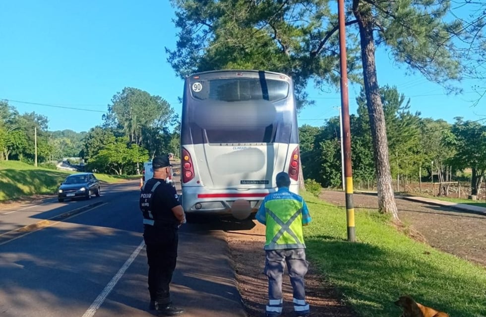 Detectan a chofer de colectivo con alcohol en sangre mientras trasladaba pasajeros en San Martín
