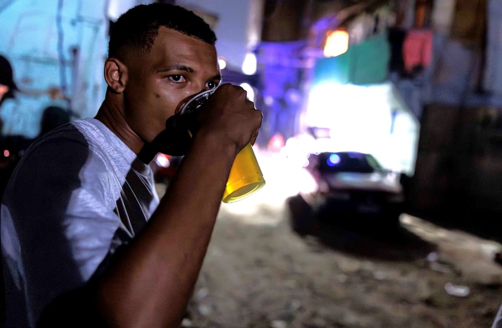 Fiestas sin control: Fellner reclama atacar el consumo de alcohol en menores, en Jujuy