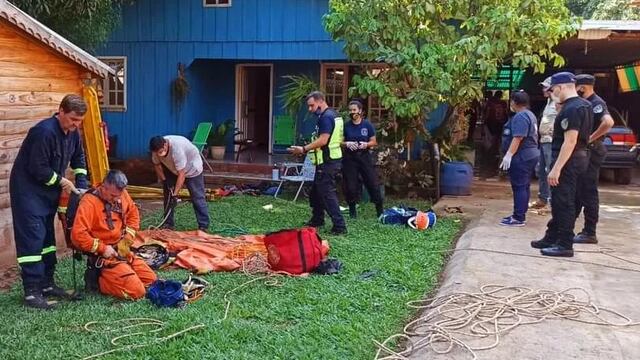 Rescataron a un hombre que se descompensó limpiando un pozo en su vivienda en Iguazú