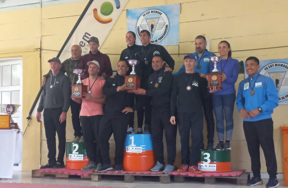 Paracaidismo: el Equipo Militar del Ejército Argentino sobresalió en el 57° campeonato nacional