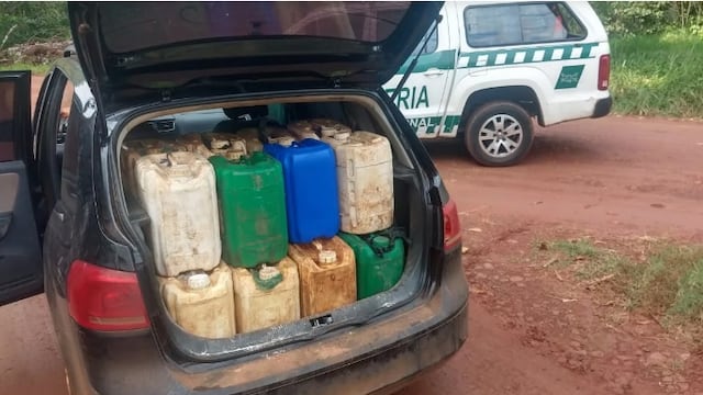 Puerto Piray: secuestran 500 litros de combustible transportados de manera ilegal.