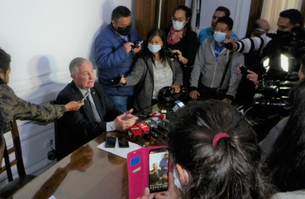 Perassi se atrinchera en el “no a la reforma de la Constitución” en Jujuy