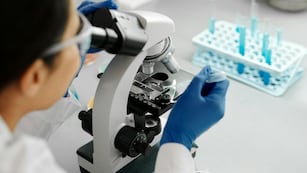 Cómo es el test que revela tus orígenes y si sos propenso a diabetes, cáncer o problemas cardíacos