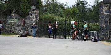 Algunos visitantes intentaron ingresar pero no les fue permitido el paso