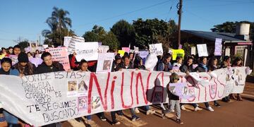 San Vicente: marcha en pedido de justicia por Daniela Radke.