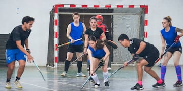 Tolhuin fue sede de la acción del hockey