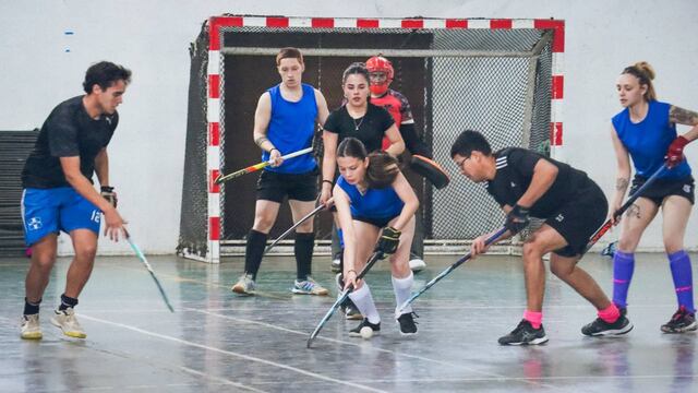 Tolhuin fue sede de la acción del hockey