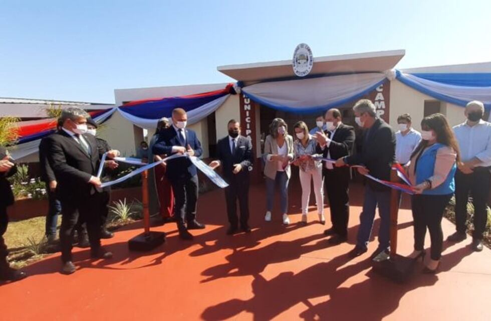Campo Ramón: Herrera Ahuad inauguró el Centro Cívico en el nuevo aniversario del municipio
