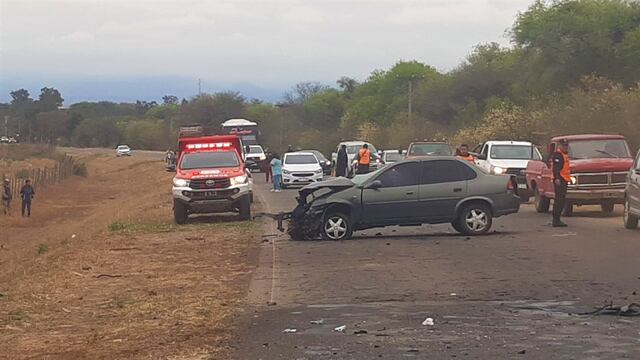 La Secretaría de Seguridad Vial de Jujuy confirmó que un hombre murió al chocar de frente dos autos en la ruta provincial 6, en el departamento Santa Bárbara.