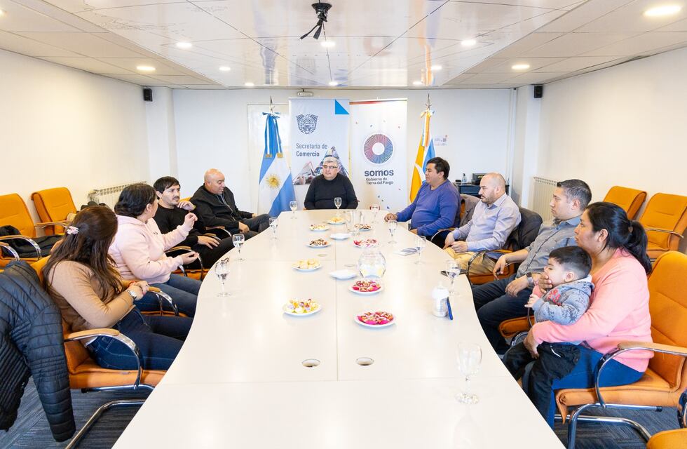 Autoridades de Tierra del Fuego se reúnen con comerciantes y supermercadistas