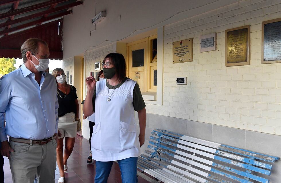 Gustavo Bordet: “Nos estamos preparando para poder iniciar el ciclo lectivo en forma presencial”