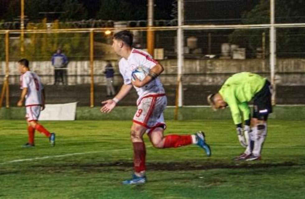 Huracán empató en su debut en el Regional