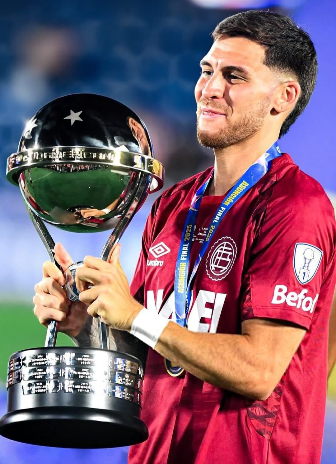 Franco Watson y el título en la Copa Sudamericana. (Instagram Franco Watson).