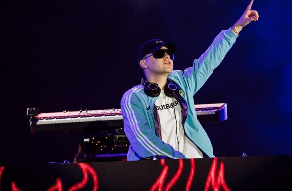 Bizarrap hizo vibrar a una multitud en la Fiesta Nacional del Sol