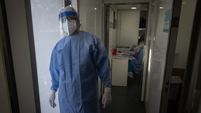 Gracias a la pandemia del coronavirus, el personal de salud ha trabajo incansablemente por los mendocinos. Hoy se encuentran agotados y piden un aumento salarial digno.