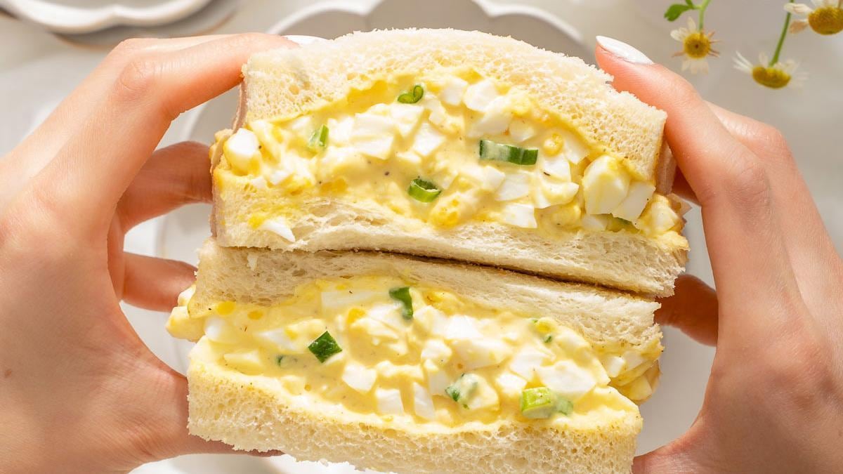 Cómo hacer los sandwiches virales de miga con solo 3 ingredientes