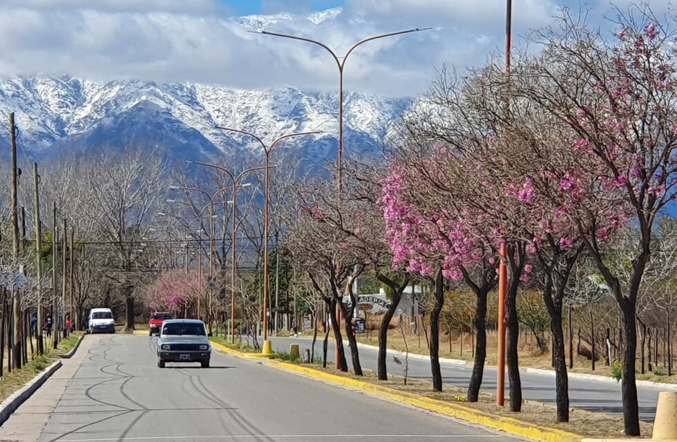 Punilla: varias rutas permanecen cerradas por hielo acumulado