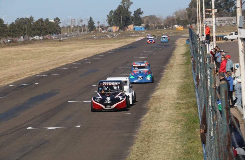 Imponente fin de semana de competición automovilística en Gualeguaychú