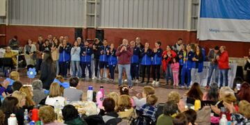 Maipú agasajó a sus adultos mayores. Foto: prensa Maipú Municipio.